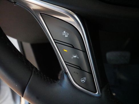 Used 2017 Cadillac XT5 Luxury w/ Driver Awareness Package image 26