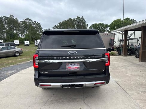 Used 2024 Ford Expedition Max Limited RWD image 6