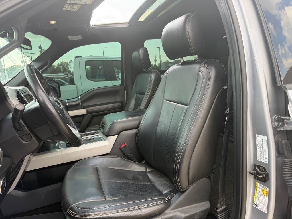 Used 2020 Ford F150 Lariat w/ Equipment Group 502A Luxury AWD/4WD image 8
