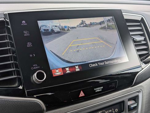 Certified 2023 Honda Ridgeline Sport image 27