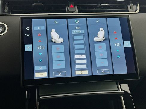 Used 2025 Land Rover Range Rover Evoque S image 24