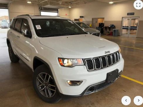 Used 2022 Jeep Grand Cherokee Limited image 1