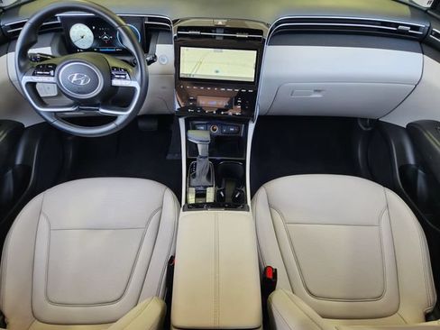 Certified 2024 Hyundai Tucson SEL w/ Convenience Package FWD image 19