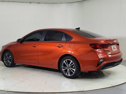 Used 2023 Kia Forte LXS w/ LXS Technology Package image 5