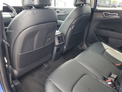 New 2026 Kia Sportage EX w/ EX Panorama Roof Package image 22