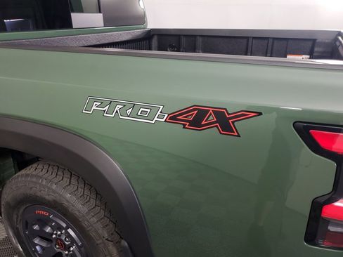 New 2025 Nissan Frontier PRO-4X image 32