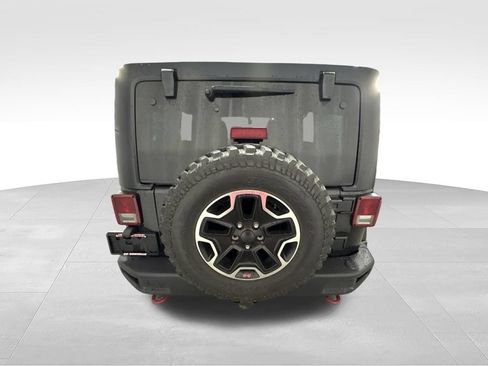 Used 2016 Jeep Wrangler Unlimited Rubicon AWD/4WD image 9