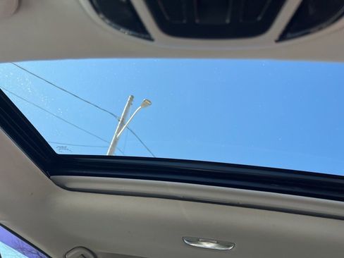 Used 2020 Subaru Outback Limited image 23