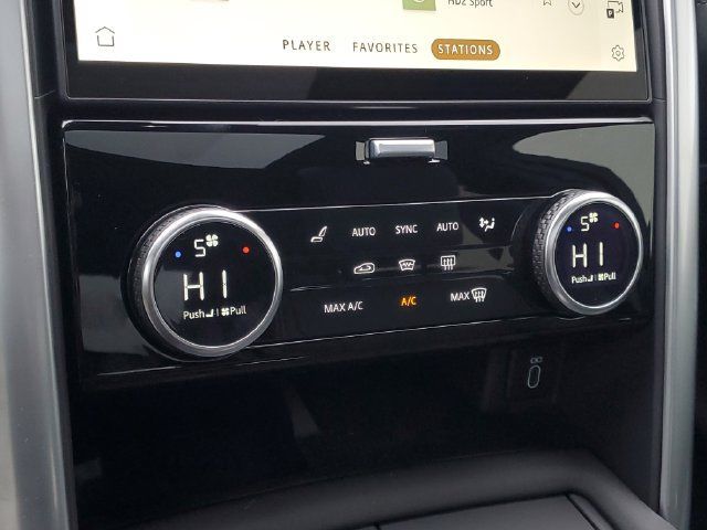 Certified 2026 Land Rover Discovery S AWD/4WD image 35