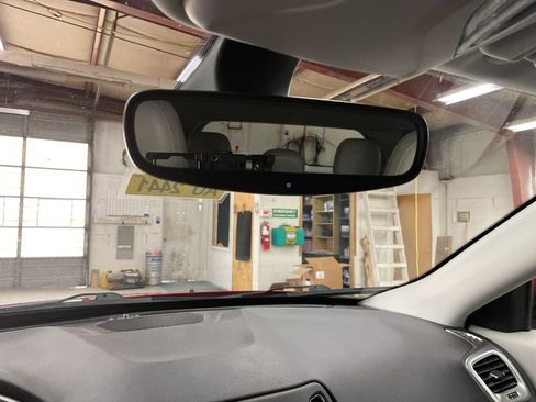 Used 2019 Jeep Compass Latitude w/ Popular Equipment Group image 21