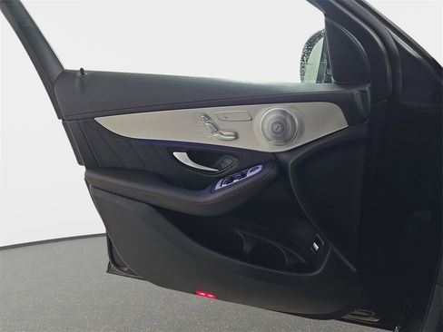 Used 2020 Mercedes-Benz GLC 43 AMG 4MATIC image 29