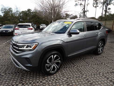 Used 2023 Volkswagen Atlas SEL image 3