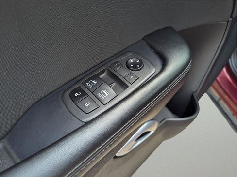 Used 2021 Dodge Challenger R/T w/ Blacktop Package image 9