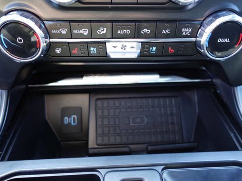 Used 2024 Ford F150 Lariat w/ Equipment Group 502A High image 51