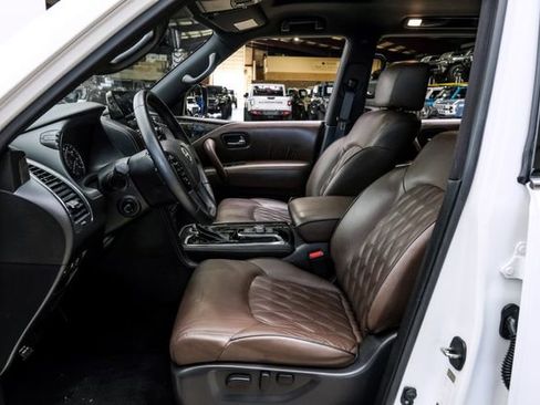 Used 2022 Nissan Armada Platinum w/ Captain's Chairs Package image 12