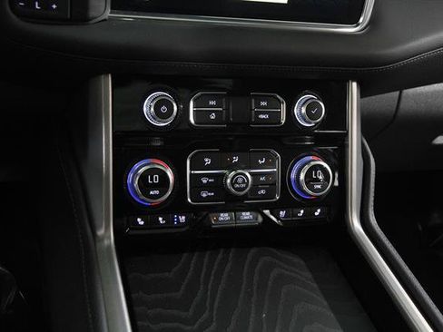 Used 2024 GMC Yukon Denali w/ Max Trailering Package AWD/4WD image 16