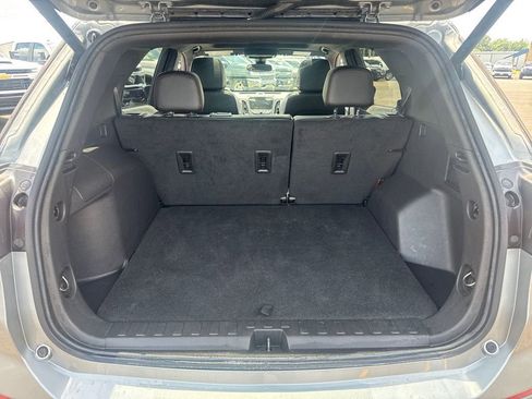 Used 2024 Chevrolet Equinox RS w/ RS Leather Package AWD/4WD image 6