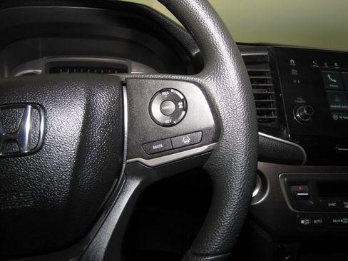 Certified 2022 Honda Pilot Sport image 6