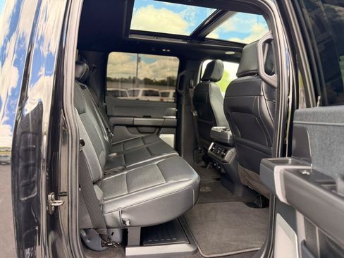 Used 2024 Ford F150 Lariat w/ Equipment Group 502A High AWD/4WD image 19
