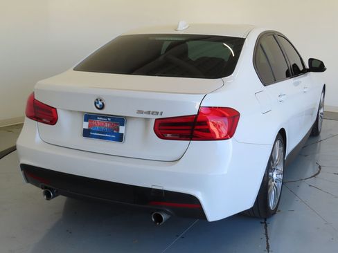Used 2018 BMW 340i Sedan image 3