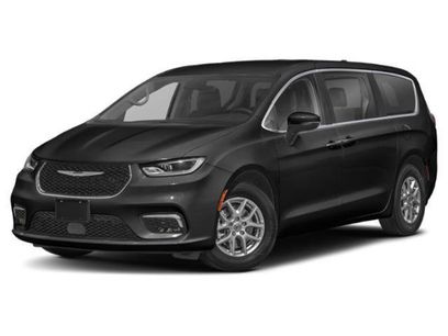 Certified 2024 Chrysler Pacifica Touring-L