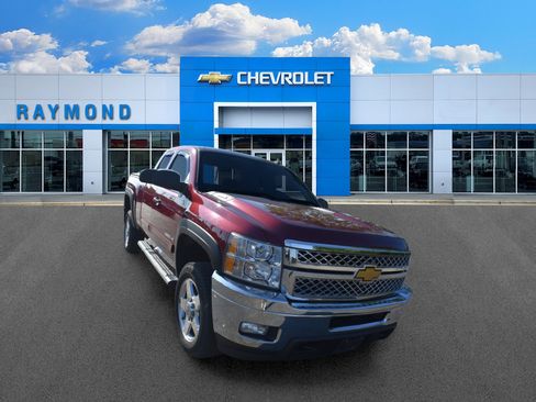 Used 2013 Chevrolet Silverado 2500 LTZ w/ LTZ Plus Package AWD/4WD image 9