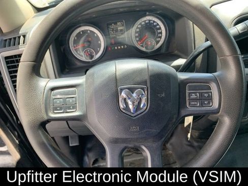 Used 2015 RAM 4500 Tradesman w/ Power & Remote Entry Group image 24