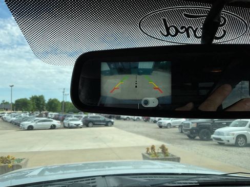 Used 2013 Ford F150 XLT w/ Luxury Equipment Group AWD/4WD image 16