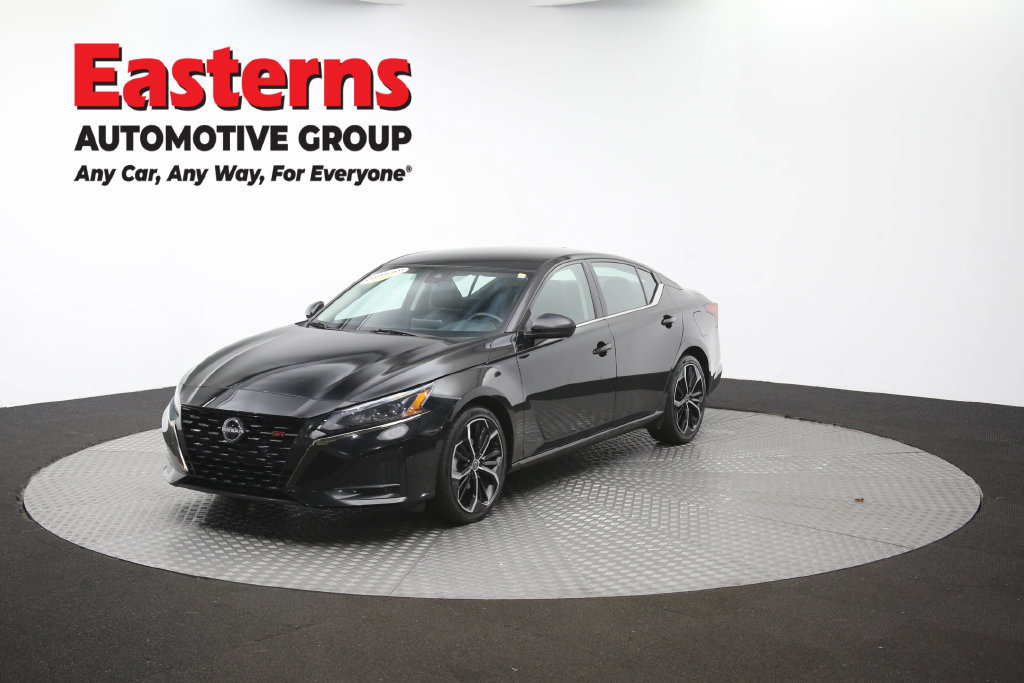 Used 2024 Nissan Altima 2.5 SR FWD image 57
