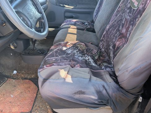 Used 1998 Dodge Ram 1500 Truck 4x4 Regular Cab image 6