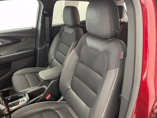 Used 2023 Chevrolet TrailBlazer RS w/ Convenience Package AWD/4WD image 16