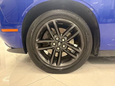 Used 2019 Dodge Challenger SXT w/ Plus Package image 35