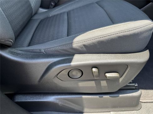 Used 2023 Chevrolet Tahoe LS AWD/4WD image 37