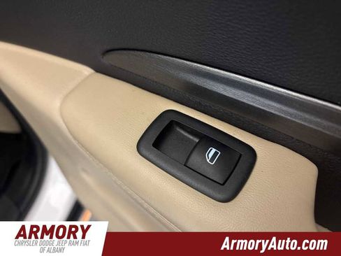 Used 2021 Dodge Durango SXT w/ 3rd Row Seating Group image 32