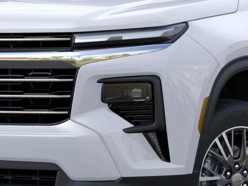 New 2026 Chevrolet Traverse LT image 10