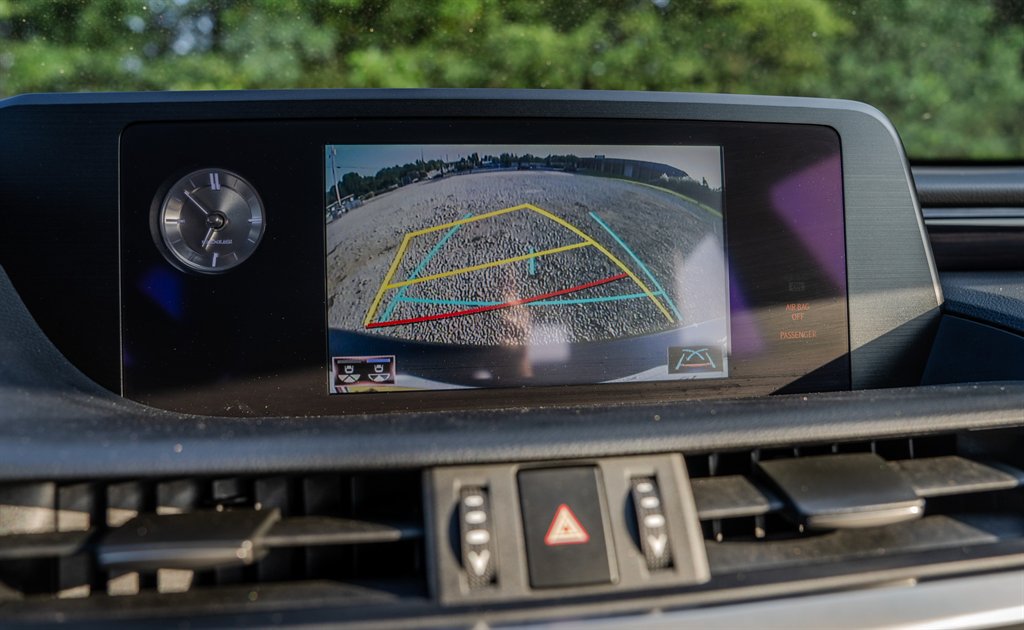Used 2019 Lexus ES 350 w/ Premium Package FWD image 21