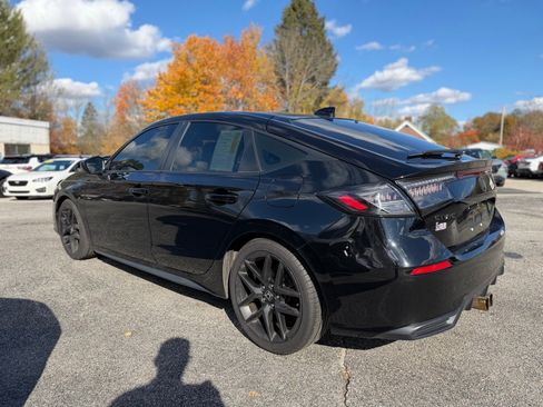 Used 2023 Honda Civic Sport image 4
