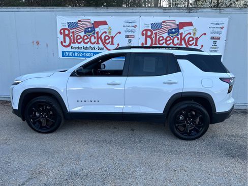 Used 2025 Chevrolet Equinox LT w/ Midnight Edition image 7