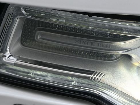 Used 2017 Jeep Grand Cherokee Summit w/ Trailer Tow Group IV image 13