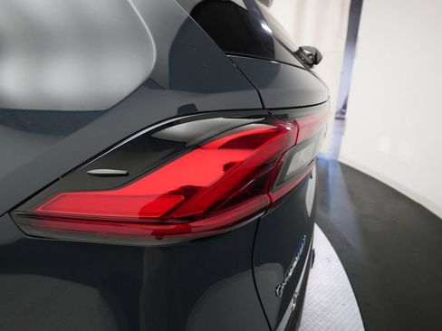 Used 2024 Toyota Grand Highlander AWD Hybrid image 31