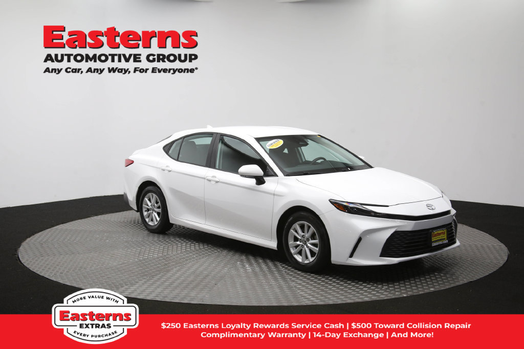 Used 2025 Toyota Camry LE FWD image 49