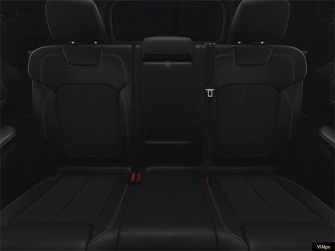 New 2025 Jeep Grand Cherokee Altitude image 17