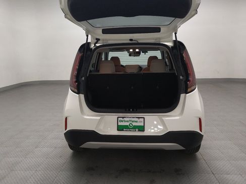 Used 2025 Kia Soul LX w/ LX Technology Package image 29