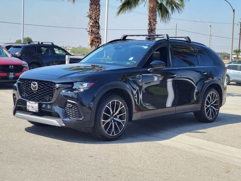 Certified 2025 MAZDA CX-70 Plug-In Hybrid w/ Premium Pkg AWD/4WD image 2
