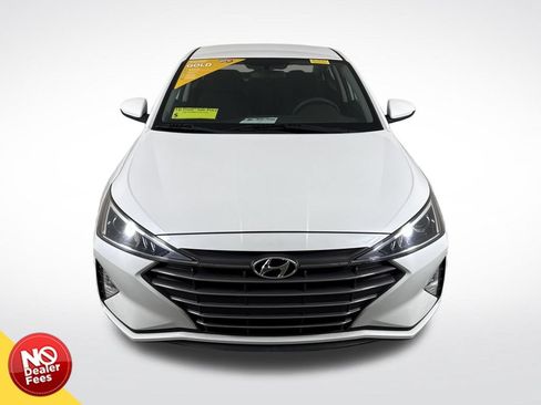 Used 2019 Hyundai Elantra SE w/ Cargo Package FWD image 9