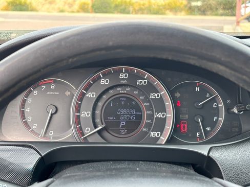 Used 2015 Honda Accord Sport image 23