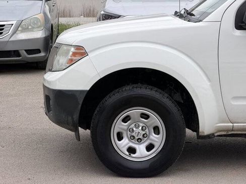 Used 2019 Nissan Frontier S image 11