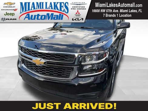 Used 2017 Chevrolet Tahoe LT w/ Luxury Package RWD image 1