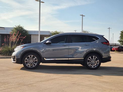 Used 2022 Honda CR-V Touring image 4