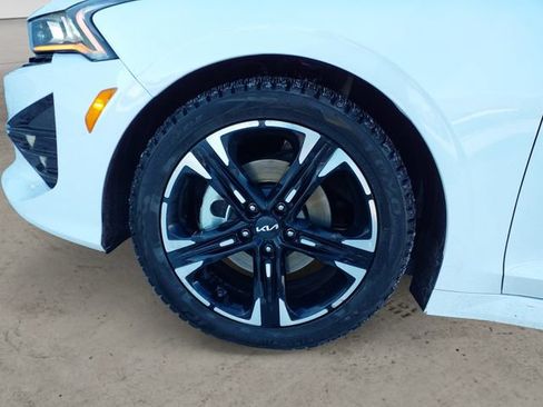 Used 2022 Kia K5 GT-Line w/ GT-Line Awd Premium Package image 9